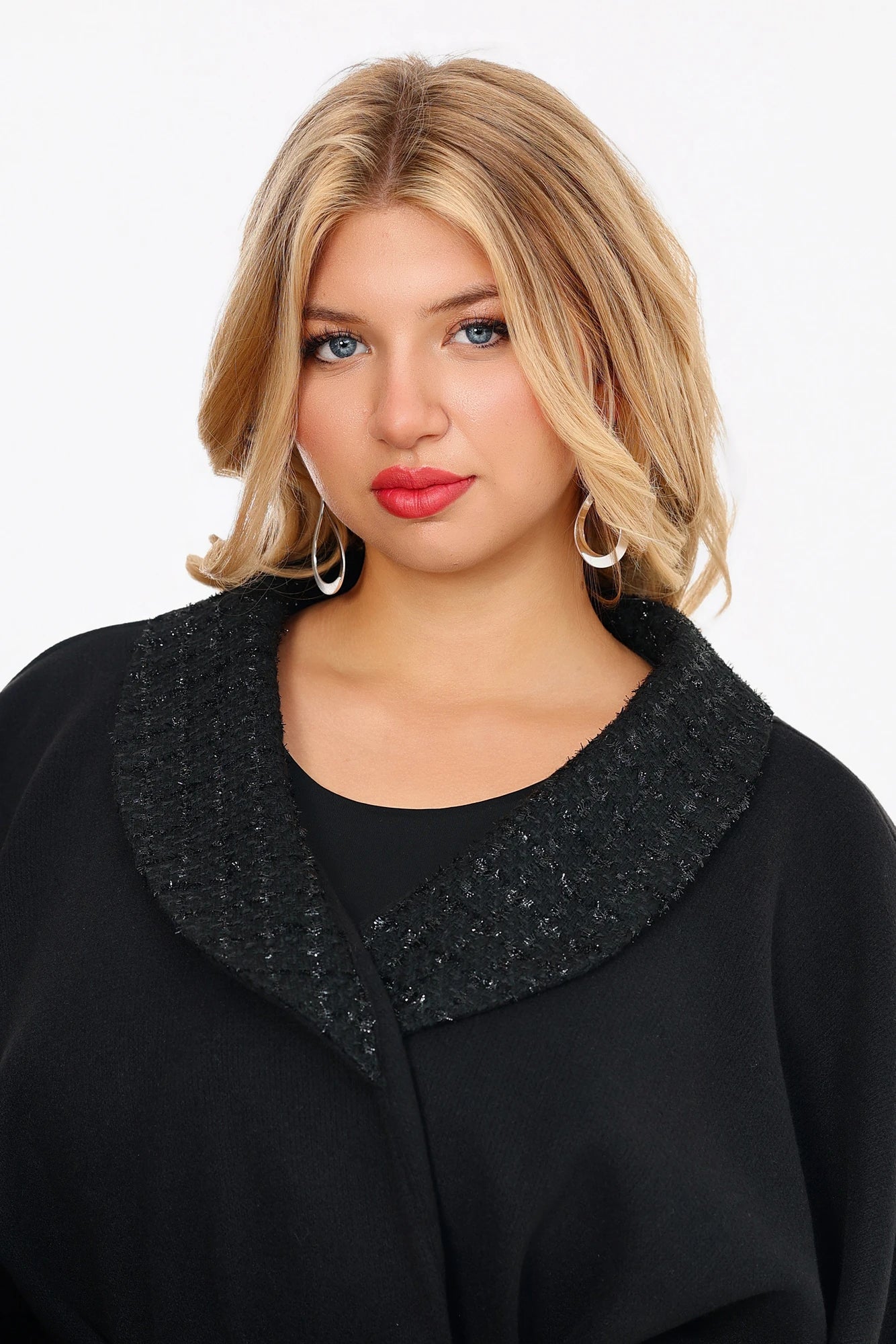 ELIZA átmeneti kötött kabát