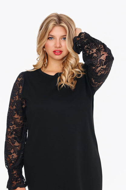 VALENCIA Csipkés Ujjú Ruha