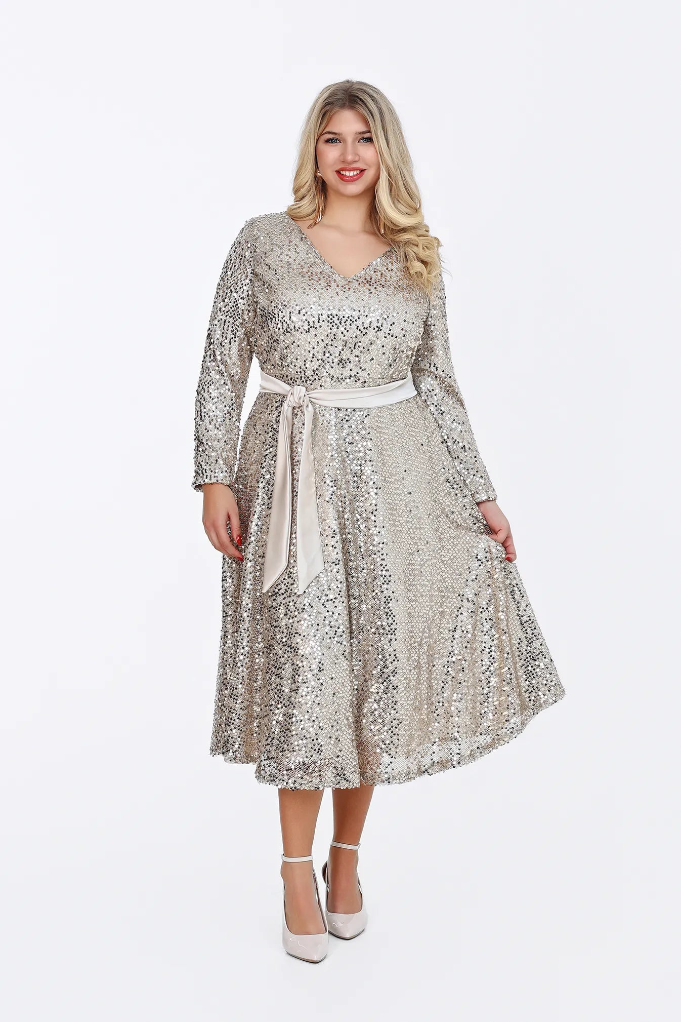 VIONA flitteres ruha